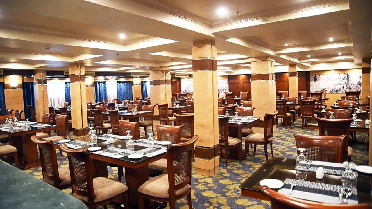 رحلة الباخرة بلو شادو II